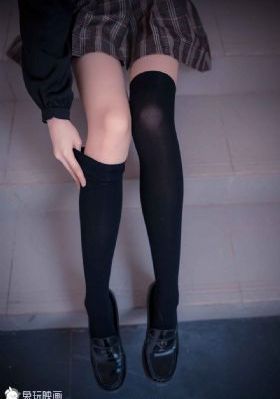 男人吃女人奶子视频_BD国语完整视频观看