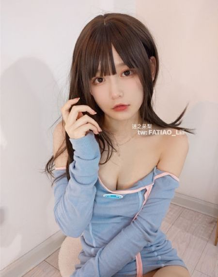三级片蜜桃久久舒服视频_超清在线观看完整版