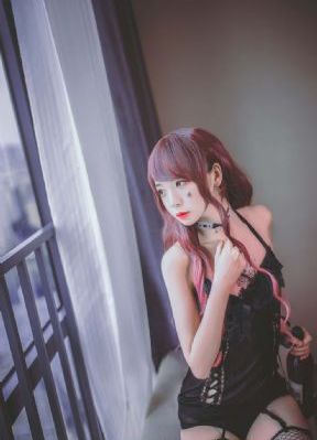 激情五月黑人久久综合_720电影在线看